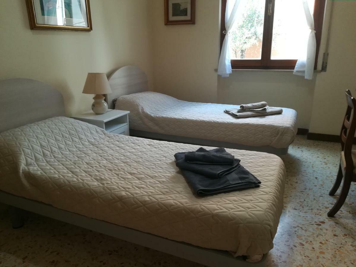 Villa Gina Assisi Buitenkant foto