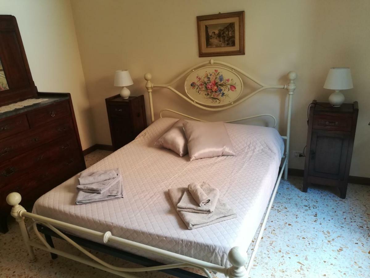 Villa Gina Assisi Buitenkant foto